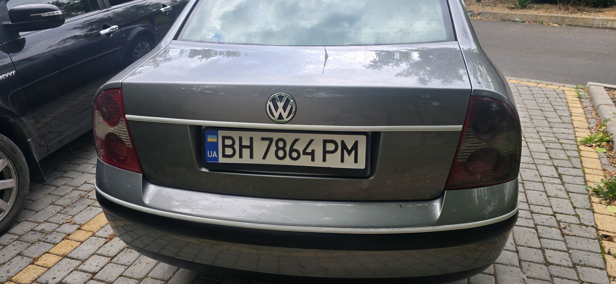VW passat 1,8 t 2002гв хорошем состоянии