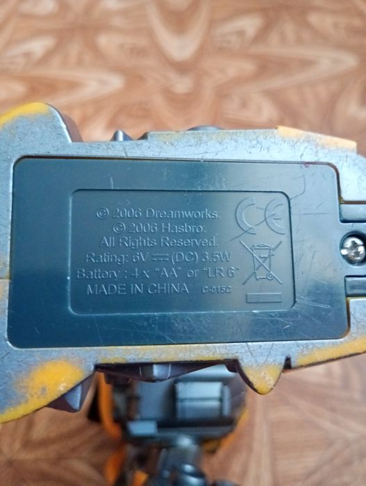 Робот трансформер Hasbro bumblebee beatmix 2006 року