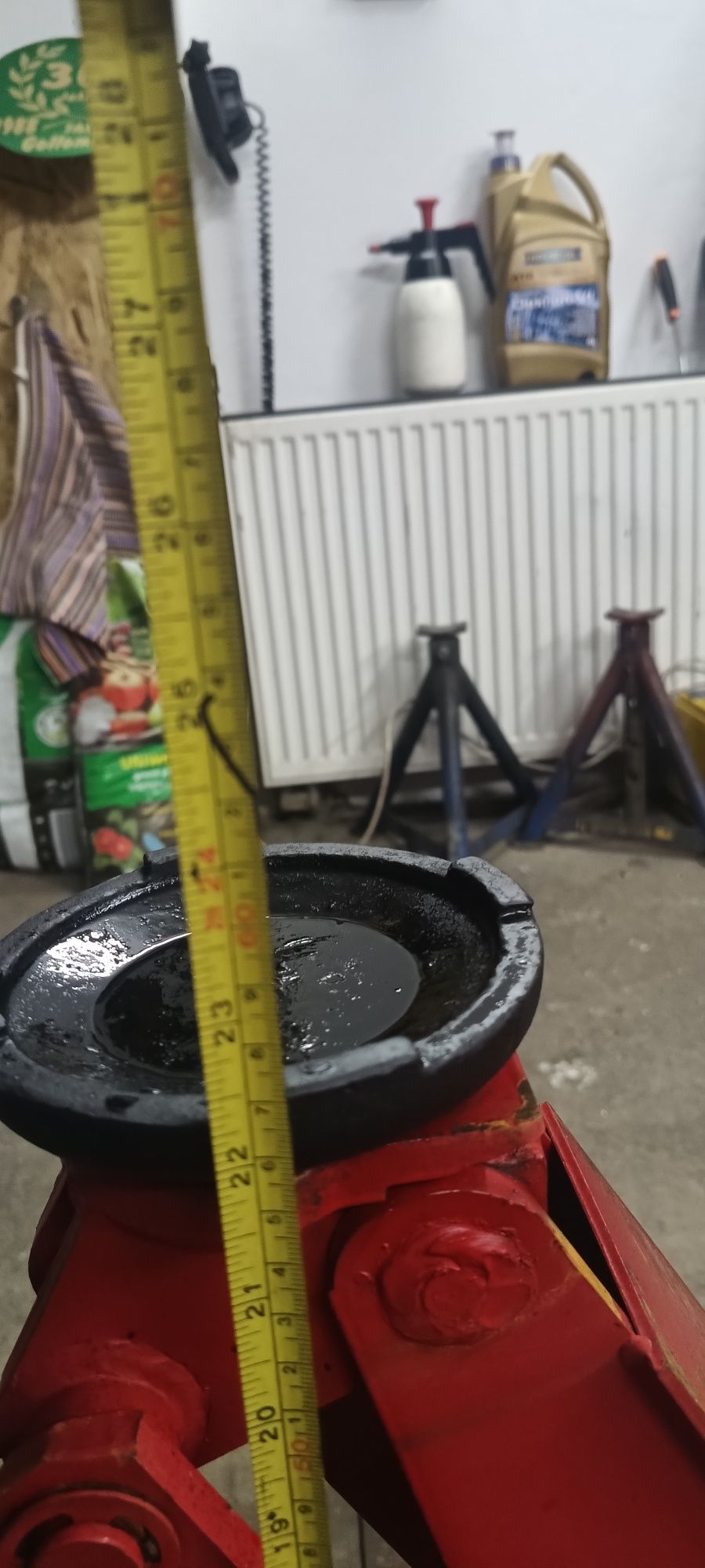 Podnośnik hydrauliczny warsztatowy 10 T Żaba.Dlugi