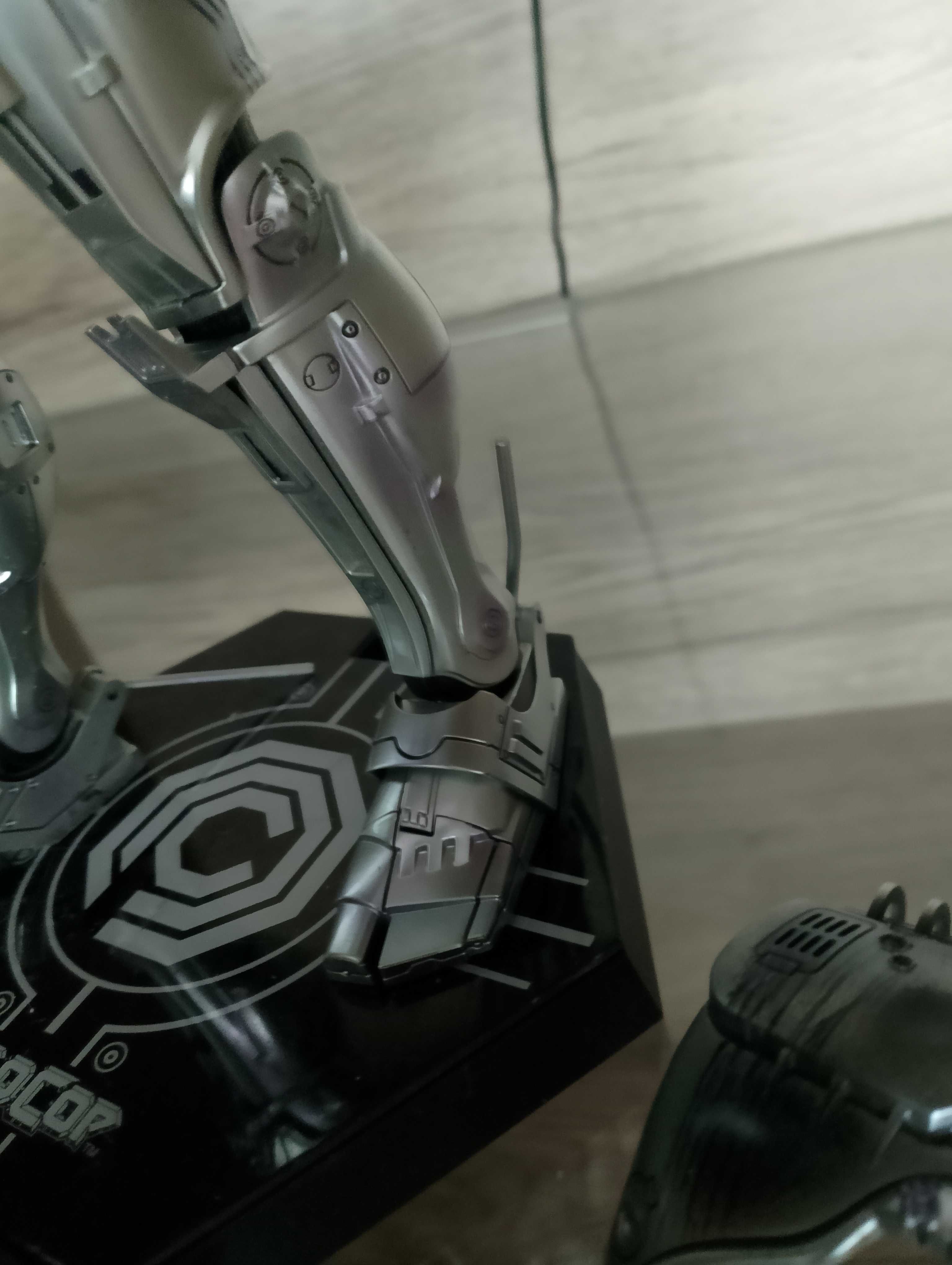 Hot toys Robocop