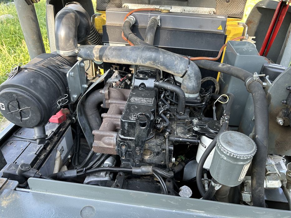 Wozidło budowlane Wacker Neuson 4001s 4x4 z Niemiec 4 tony obrotowe