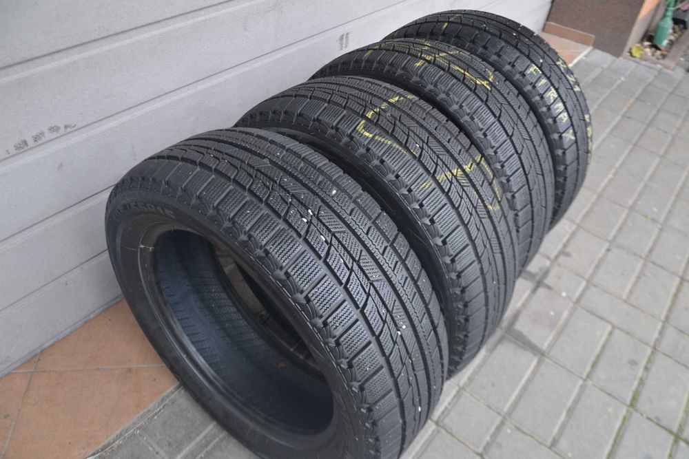 Opona zimowa 15" FireMax z 2021 roku 195/55/15 bież 7,9mm