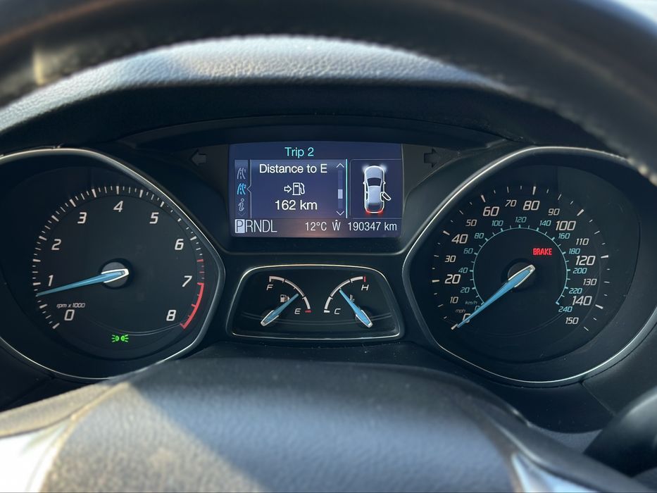 FORD FOCUS 2012 року, 2.0 бензин, автомат, передній привід.