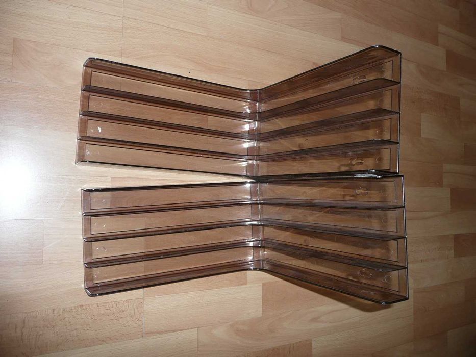 Stojak na płyty winylowe pleksi