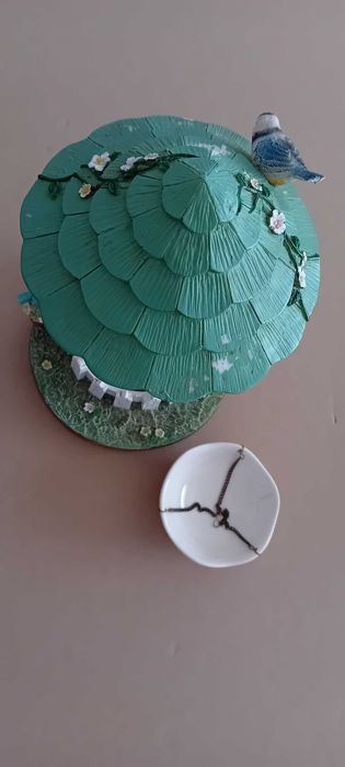 Vela suspensa Yankee Candle com tema de Primavera 25 cm de altura