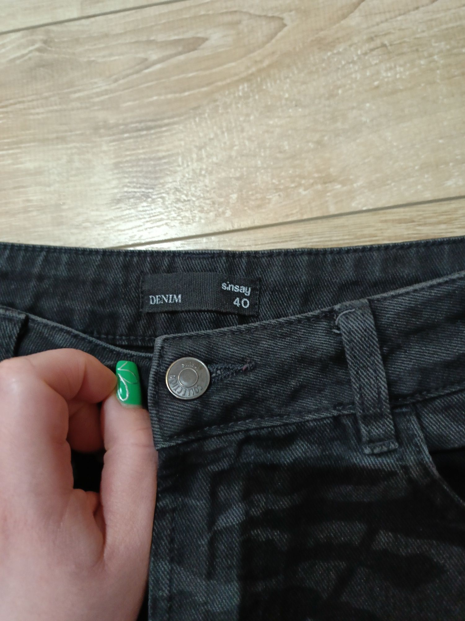 Spodnie jeansy high waist denim szerokie nogawki wzór ala zebra HIT