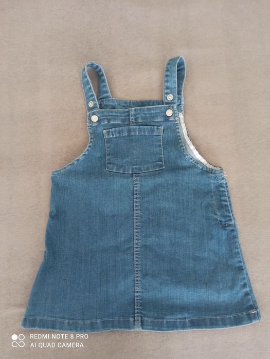 Dżinsowa spódniczka na szelkachr.86+koszulka