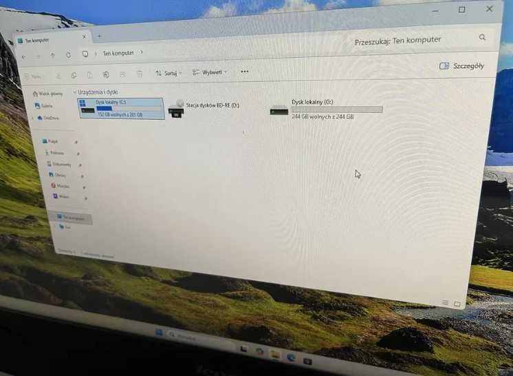 Komputer all-in-one Lenovo Idea Cente B750