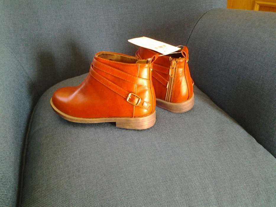 Botas LINDÍSSIMAS de menina NOVAS