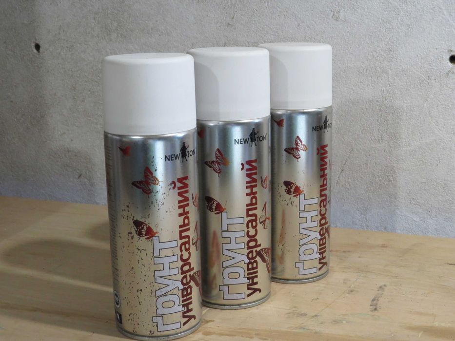 Продам аерозольну фарбу/ґрунтовку NewTon
