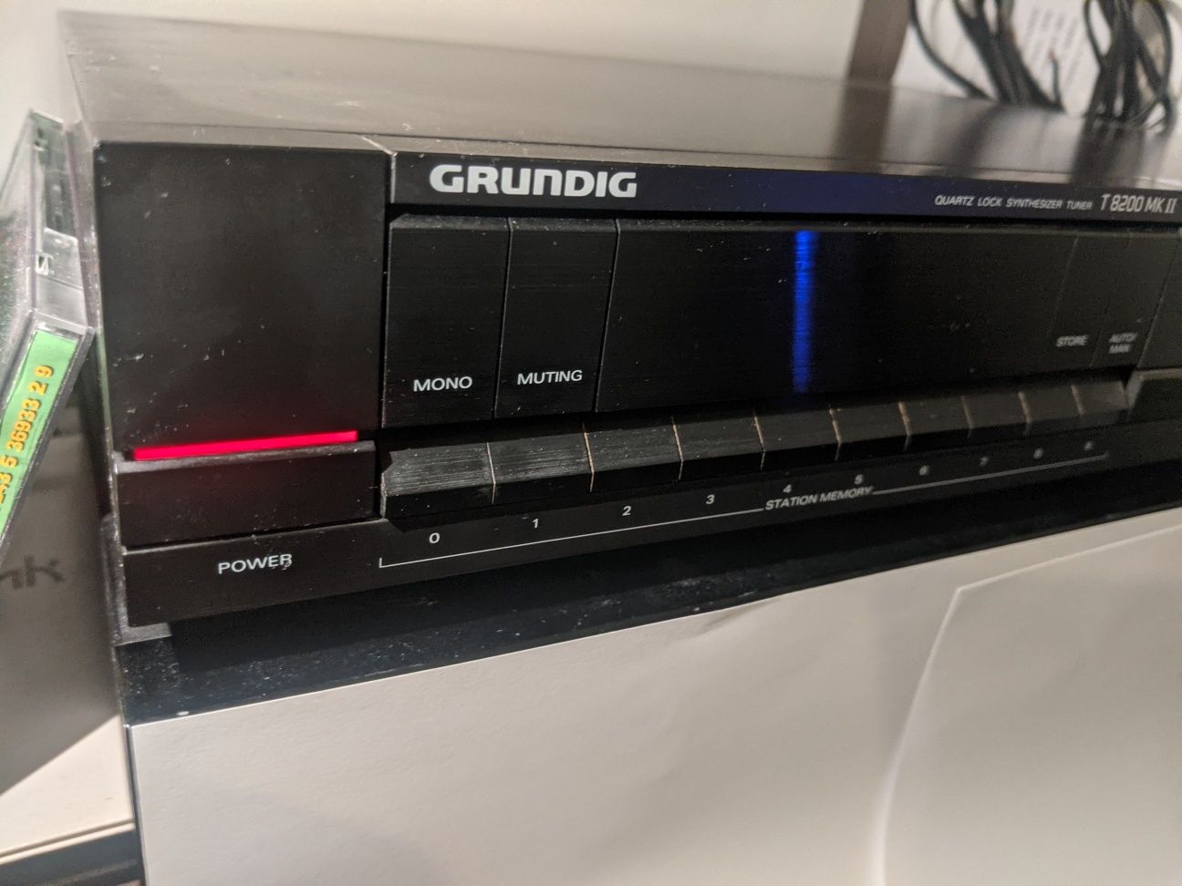 GRUNDIG T8200 MK II tuner radiowy cyfrowy radio