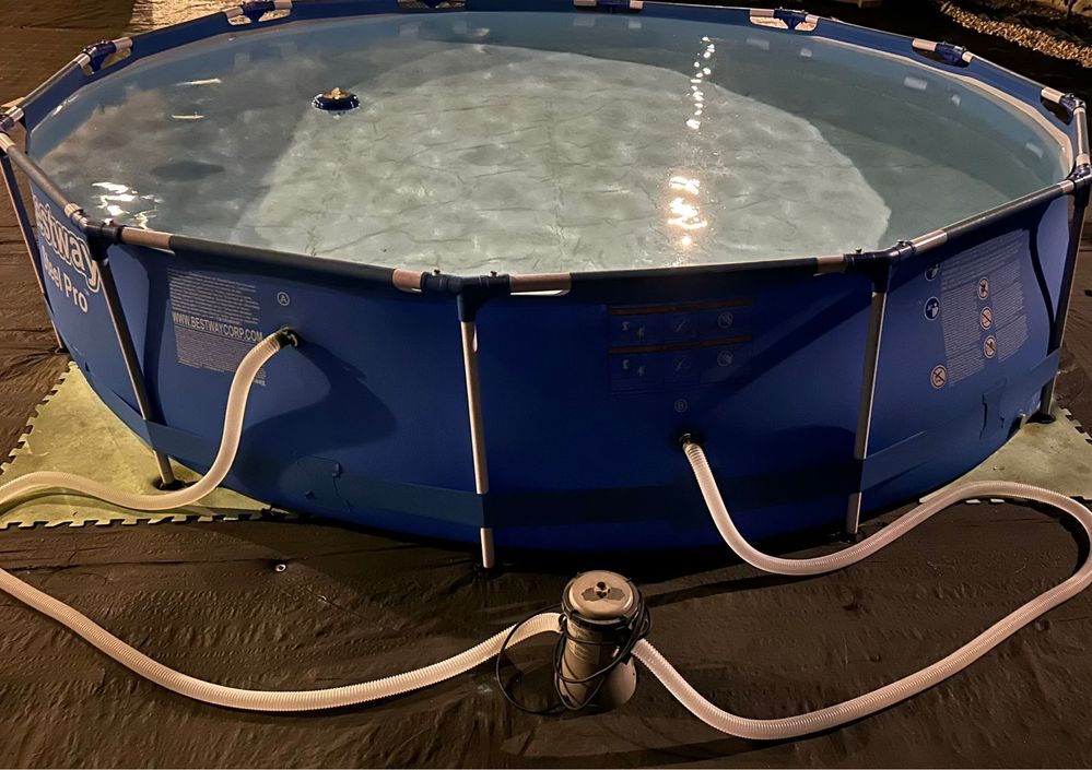 Piscina bestway steel pro