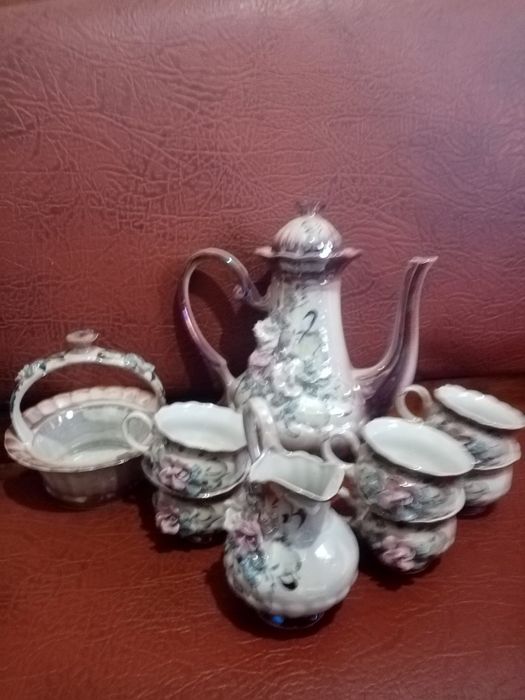 Чайно-кавовий сервіз