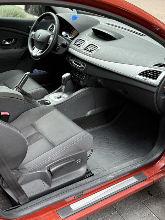 Renault Megane 2.0 бензин Автомат