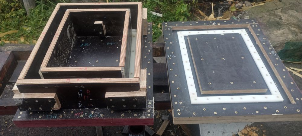 Комплект форм 8 рамок