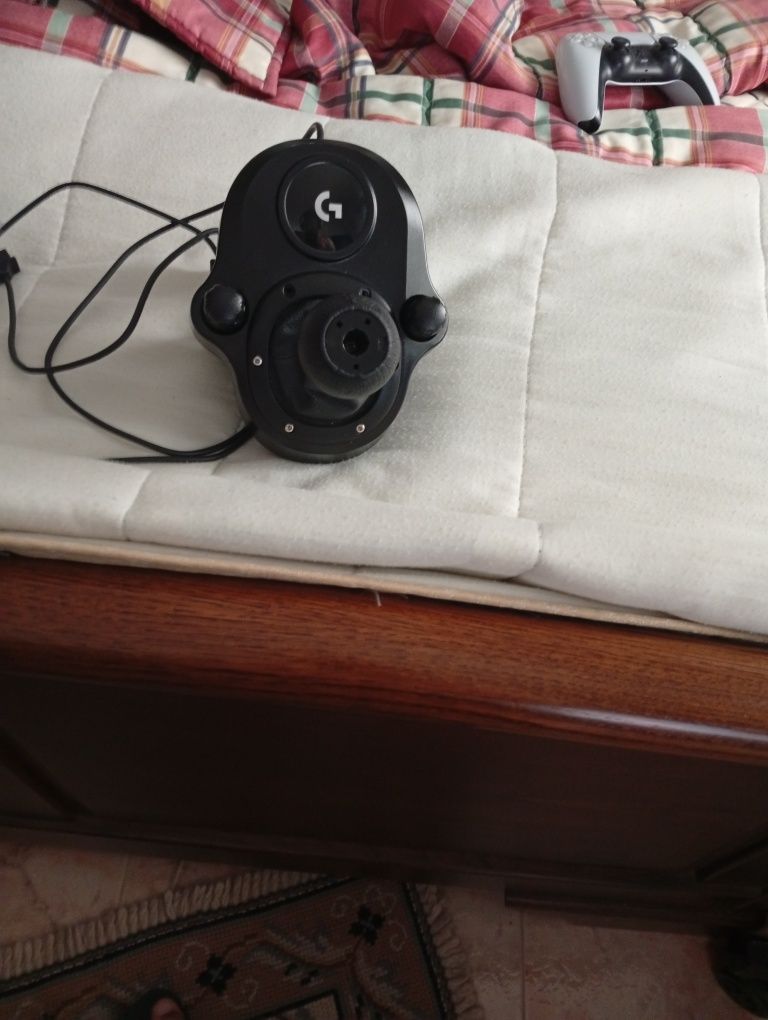 Ps5+ 2 comandos +fones originais+volante Logitech g29+pedais+ mudanças