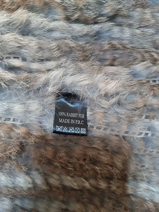 Colete de Senhora em pelo de coelho, estado como novo