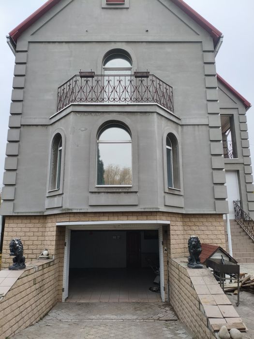 Сдам шикарный дом на левом берегу