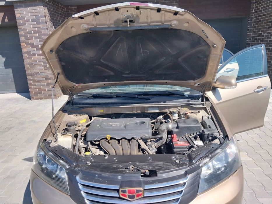 Автомобіль Geely Emgrand 7ec