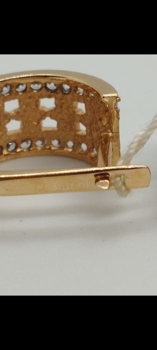 Золотые новые сережки 4.02 грамма