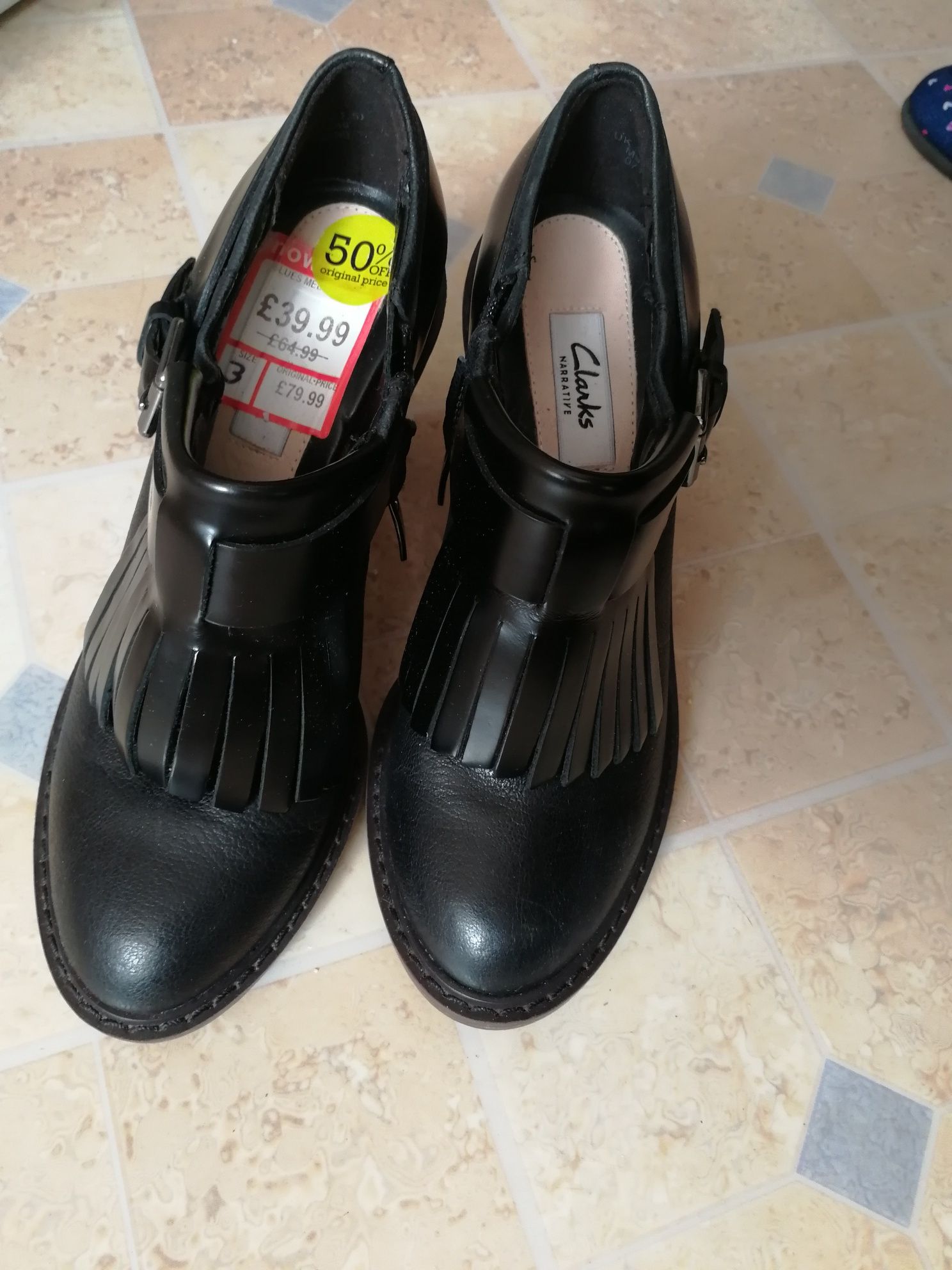 Botki Clarks rozmiar 35,5 skora