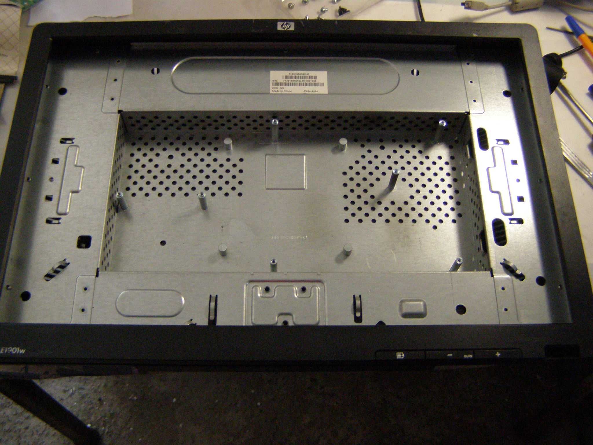 HP LE1901W---розбiр битого