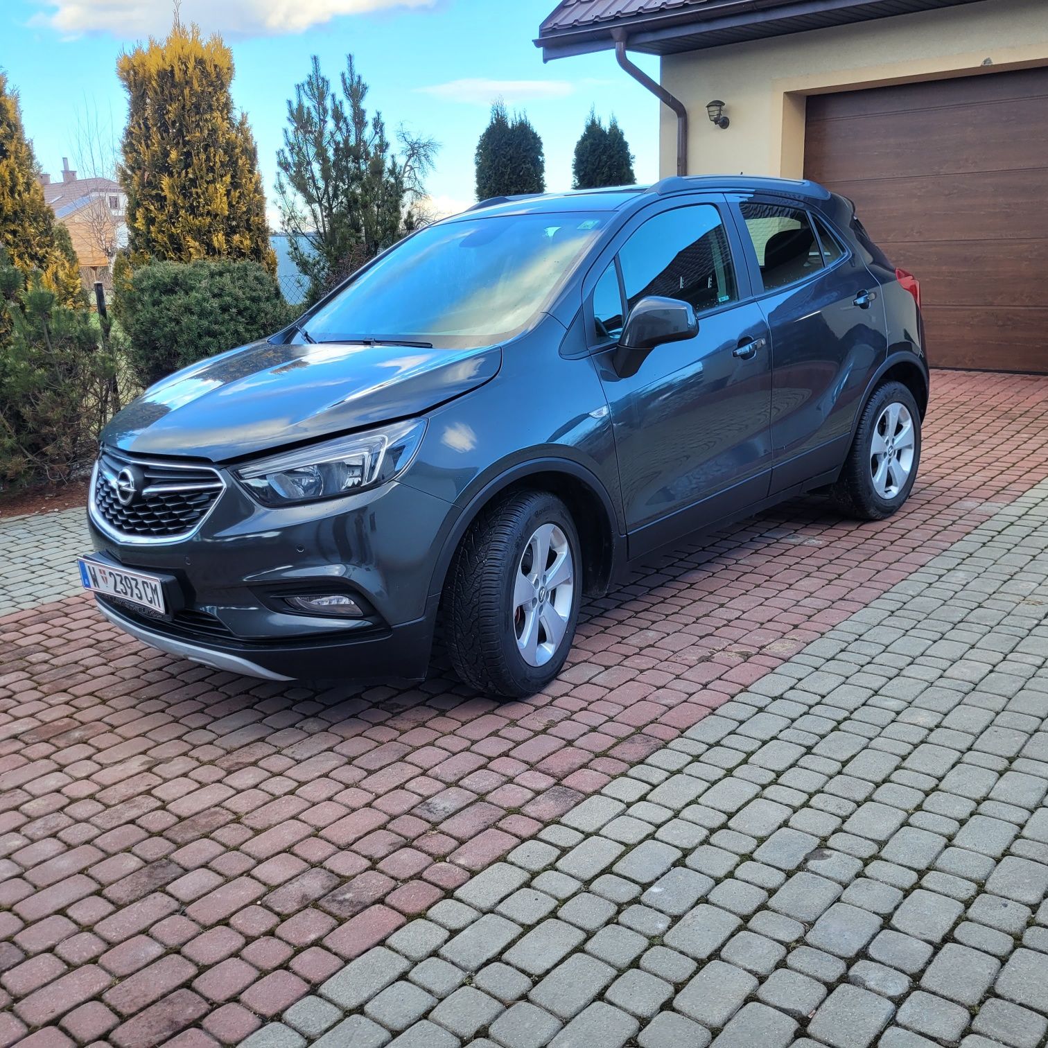 Opel mokka x 1.6 diesel. Niski przebieg