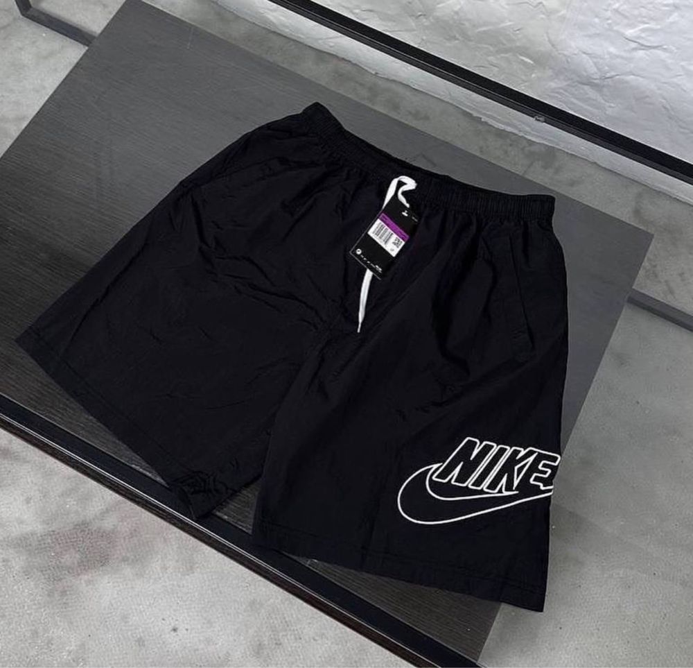 Нейлонові шорти Nike/спортивні шорти найк нейлонові