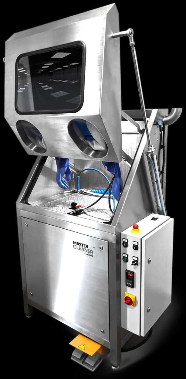 Kabinowa myjka ciśnieniowa XTON Master Cleaner MC 1000