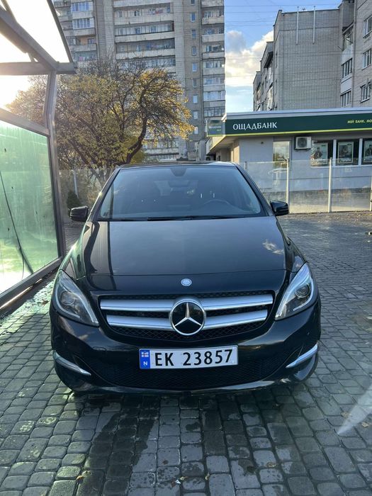 МерседесБенс В250 е