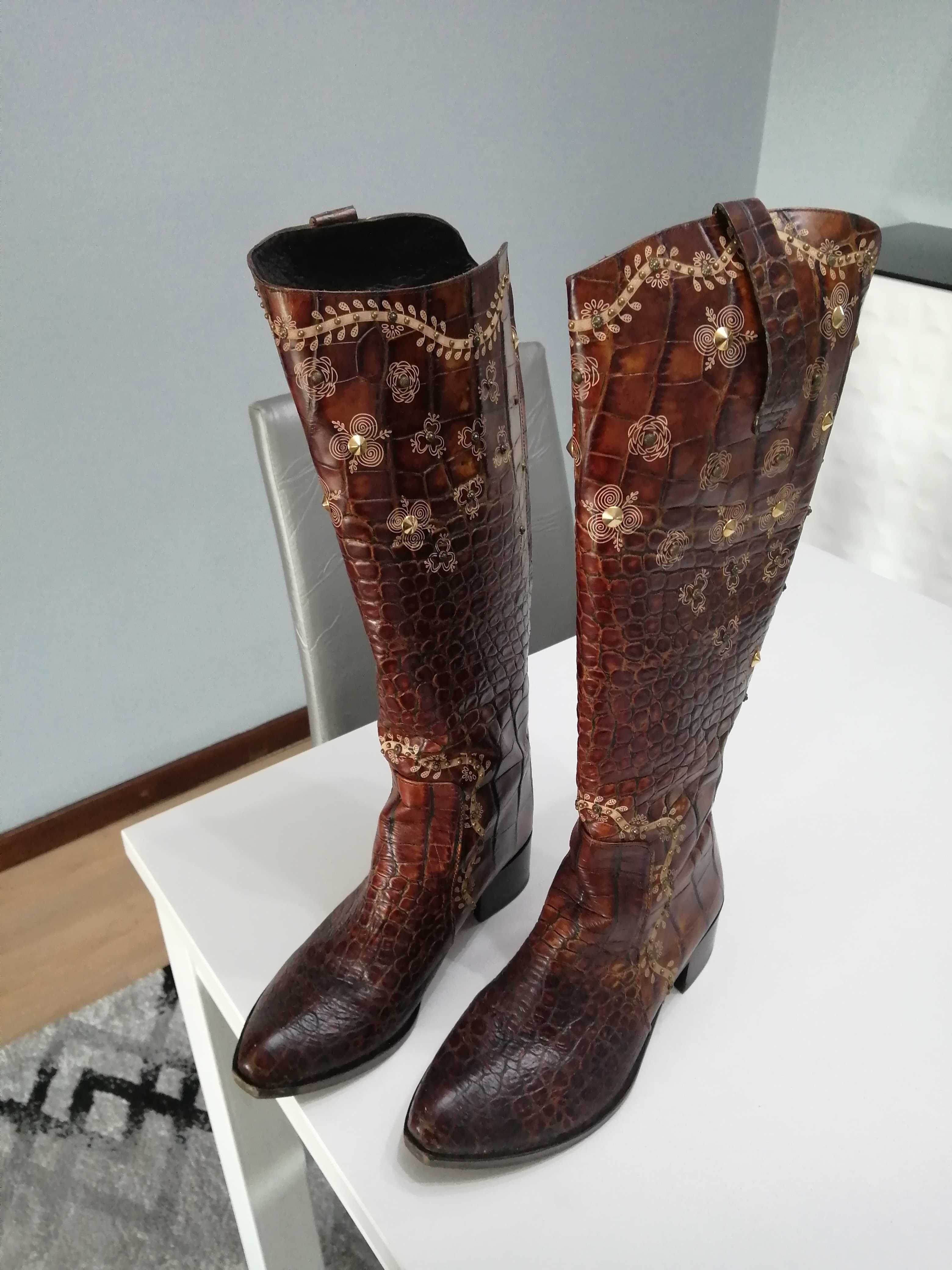 Botas novas Luís Onofre