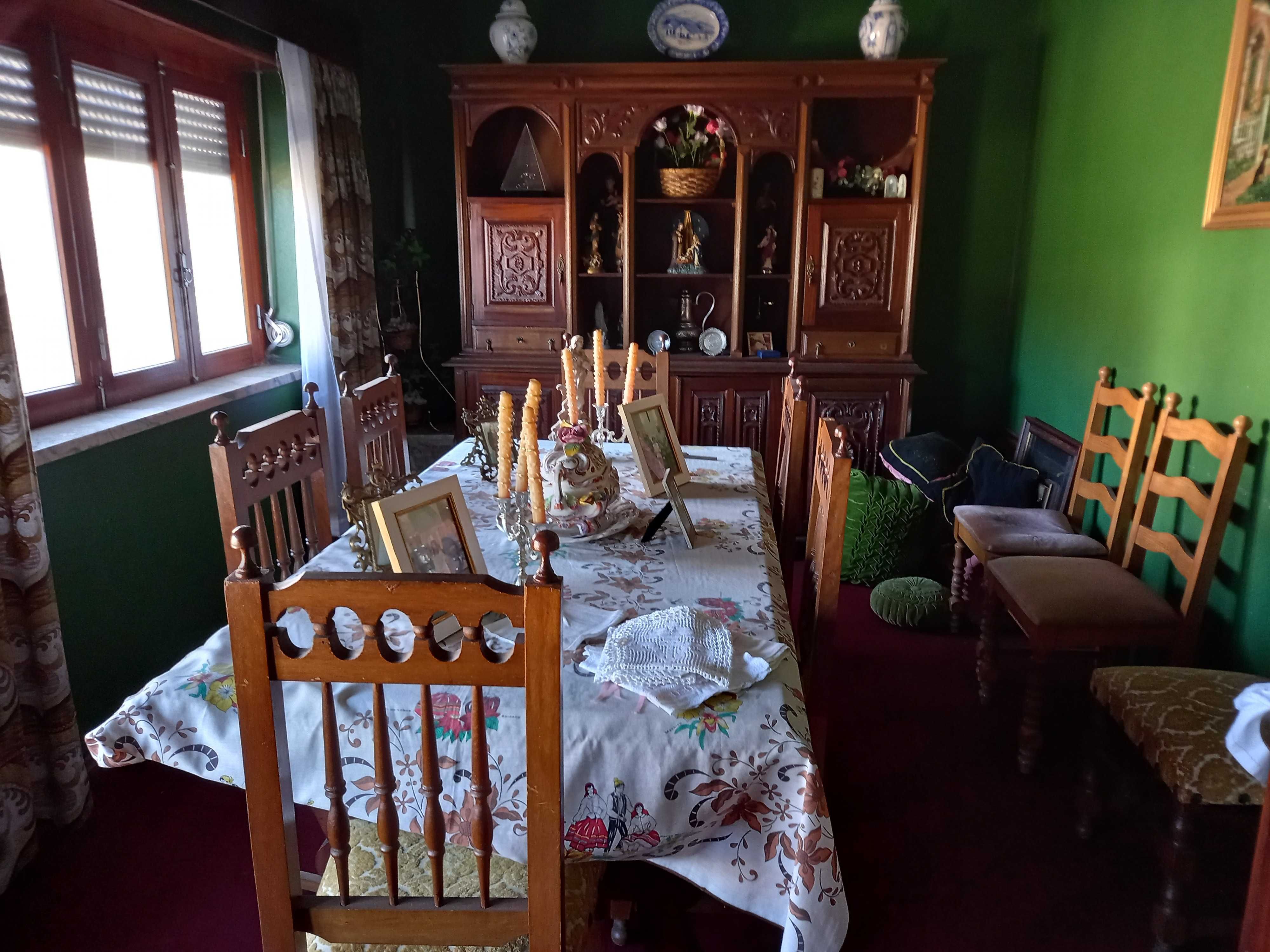 Mobília de sala de jantar
