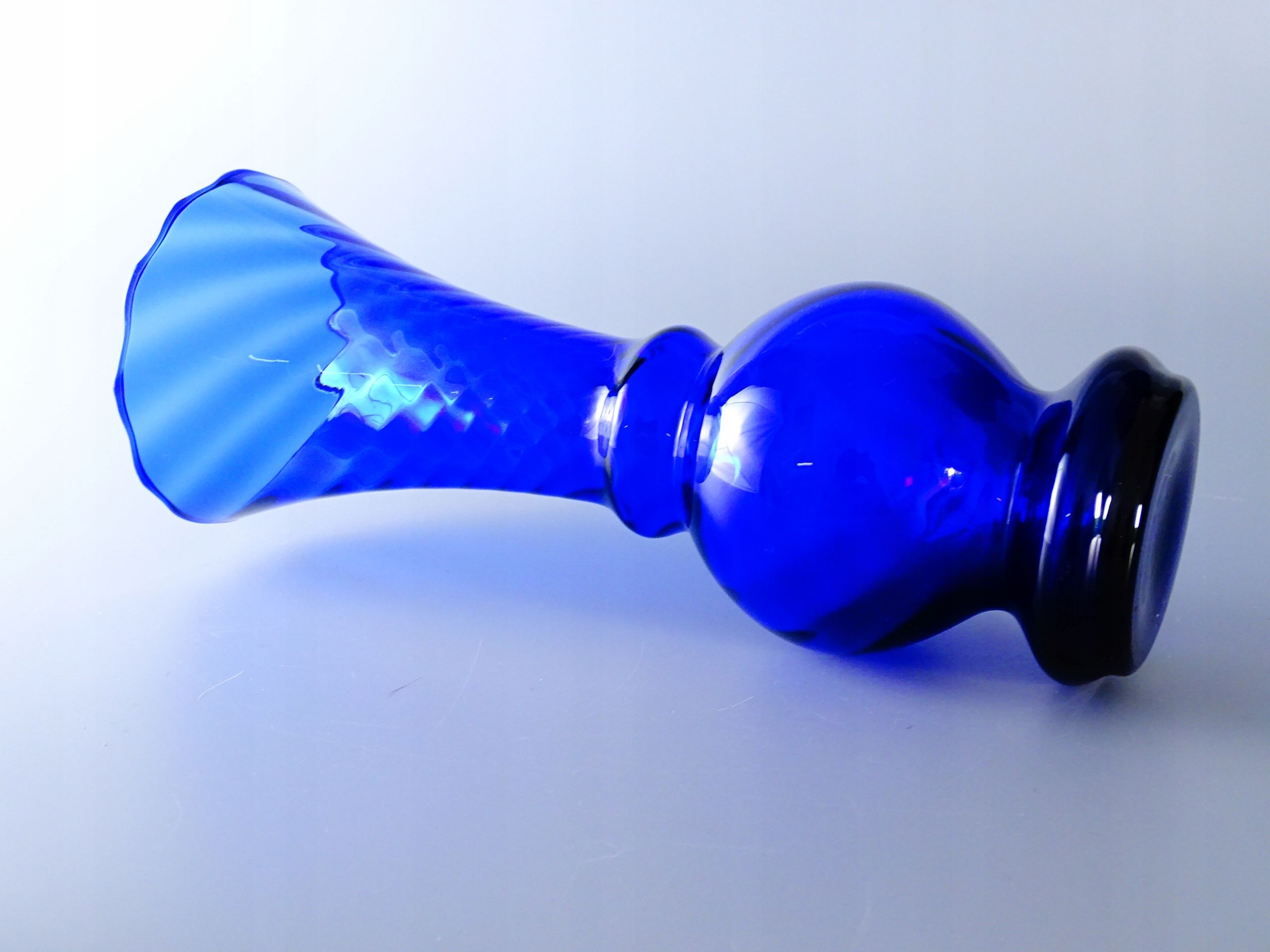 huta szkła laura piękny kobaltowy wazon