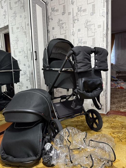 Дитячий візок Carrello Ultima 2/1