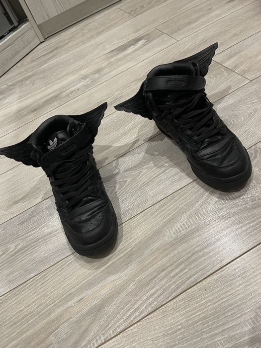 джереми скоти.