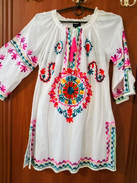 Вишиванка жіноча, сорочка розмір М (46 р.)