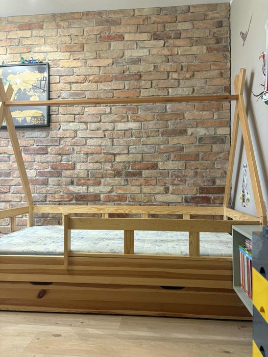Łóżko dzieciece drewniane Tipi domek 180x90cm