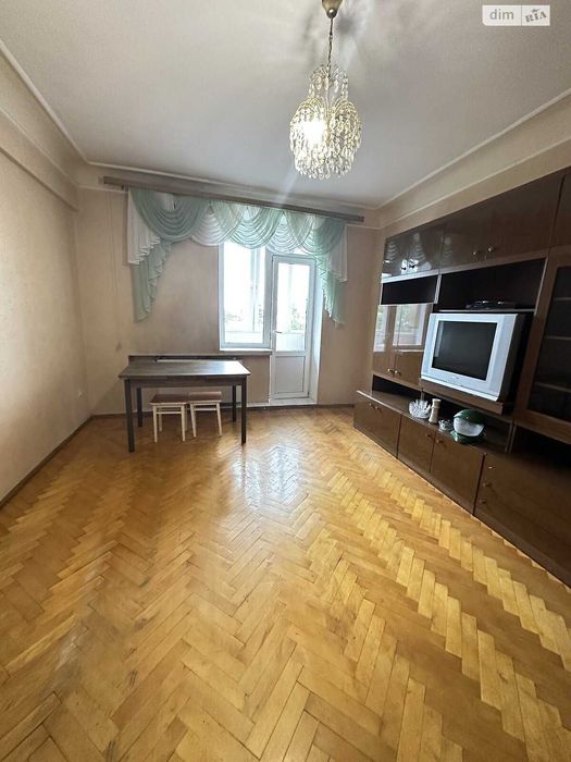 Найдешевша квартира в центрі!!!