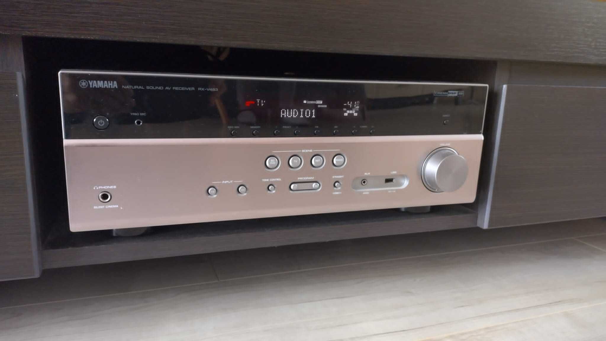 Amplituner YAMAHA RX-V483
