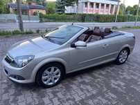 Opel Astra Twin Top Cosmo super stan