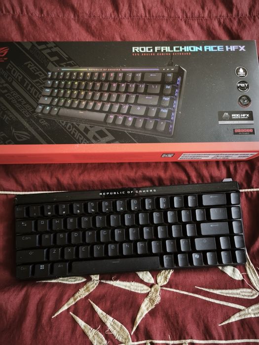 Магнитная клавиатура ASUS ROG Falchion Ace HFX