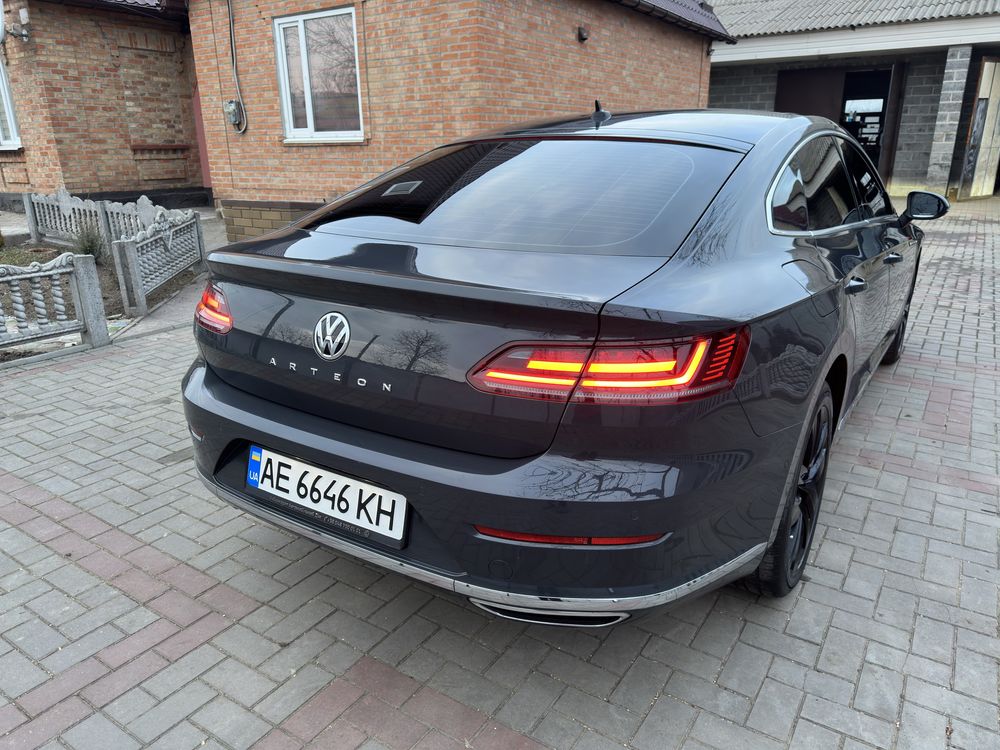 Продам Volkswagen Arteon 2020