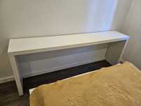 Stolik / półka / toaletka na kółkach Ikea biała