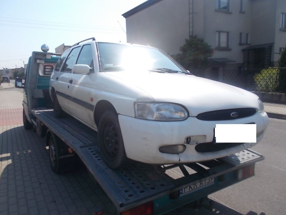 ford escort 1.8td przeznaczony na części mk7 kombi biały na części