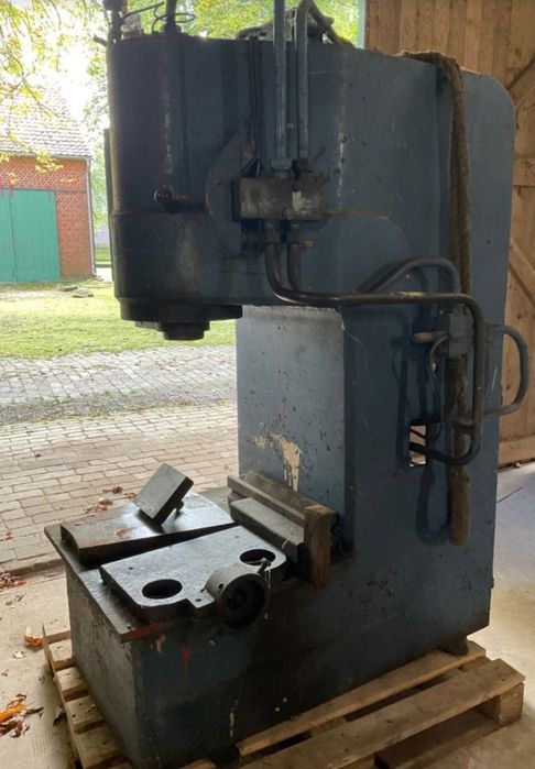 Prasa Hydrauliczna Niemiecka 100 Ton