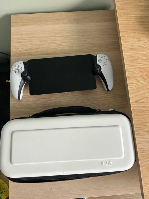 Playstation Portal + pokrowiec