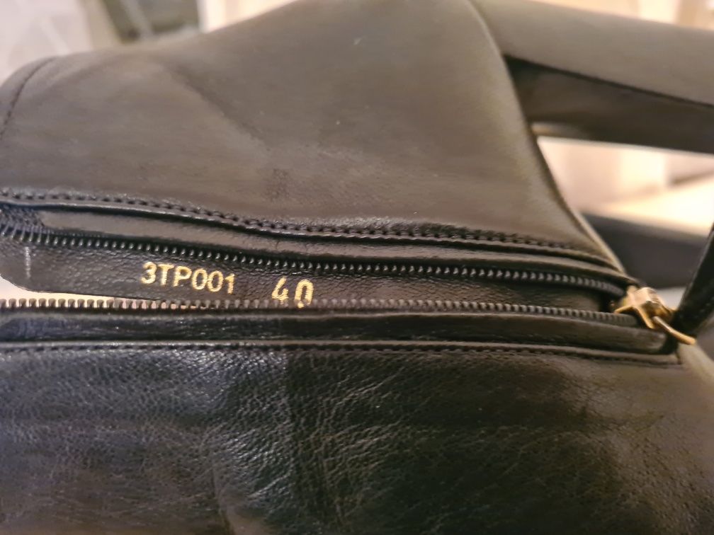 Продам ботильйоны Prada бу оригинал