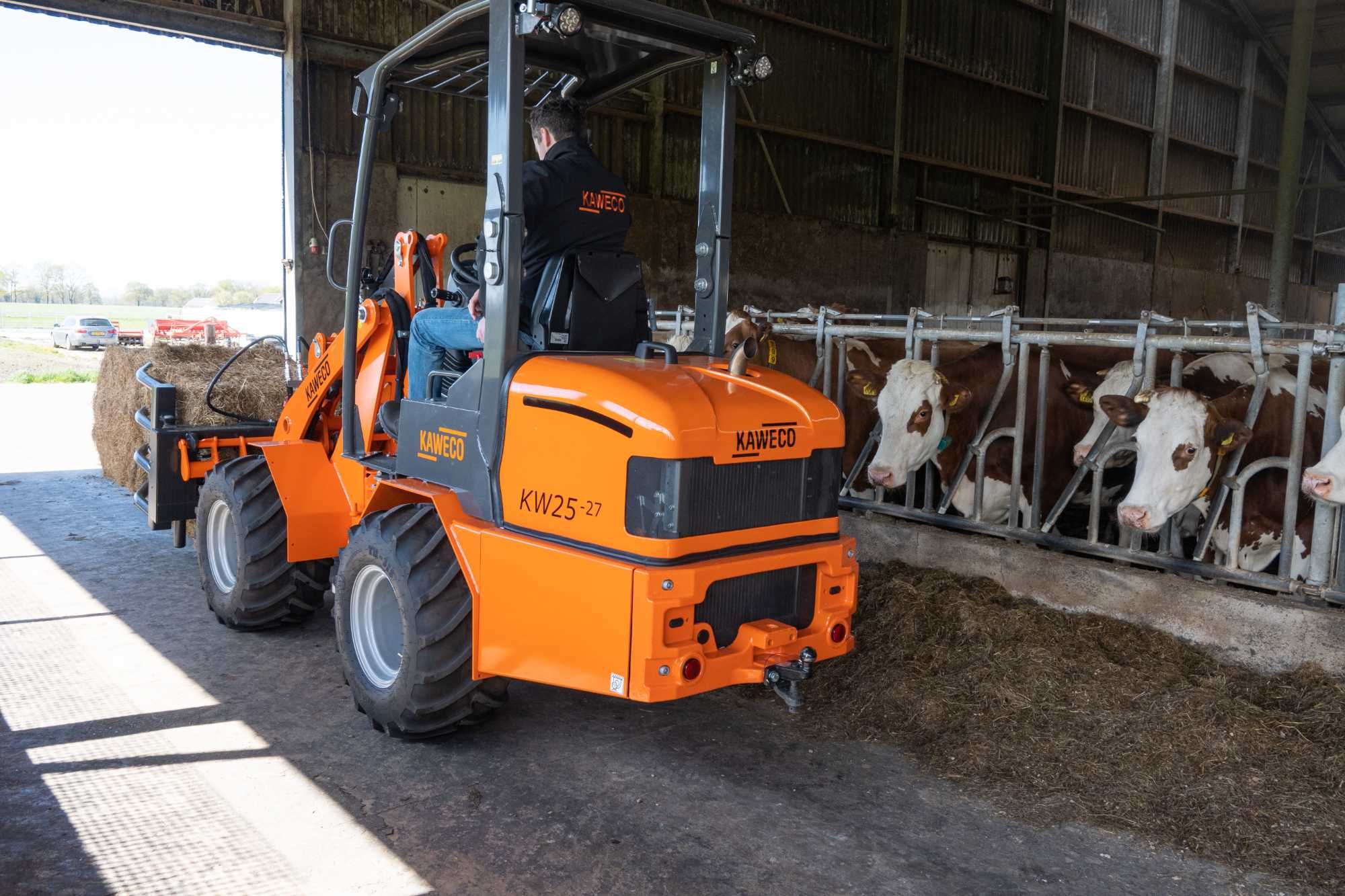 MINI Ładowarka przegubowa KAWECO FARMER 38KM powystawowa