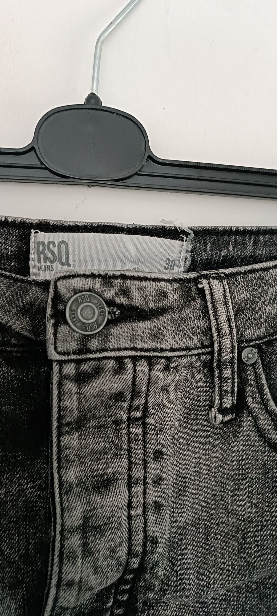 Szorty jeansowe damskie RSO roz 30