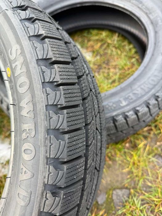 Шини R16 195/55 нові